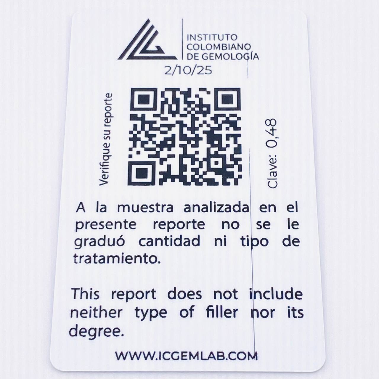 Dije Circulo Esmeralda 48pts 0.55gr / 1/2 in / Oro Amarillo 18K ©