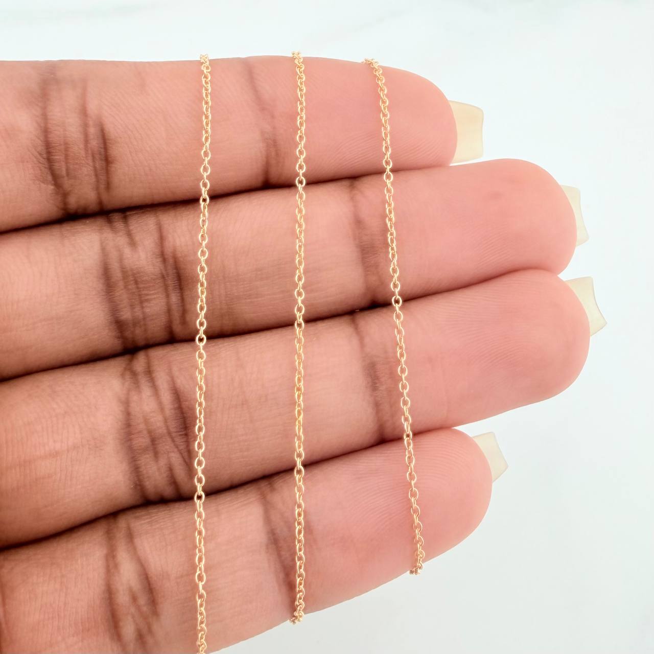 Cadena Aro Seguido 1.3gr / 17 3/4 in / 0.8mm Oro Amarillo +3 18K %