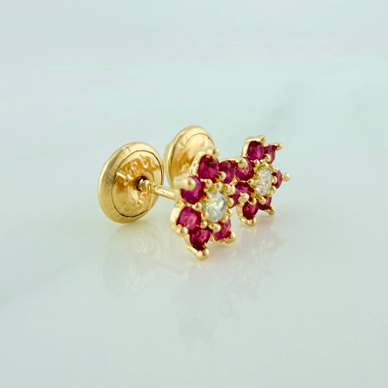 Topos Flor 0.85gr / 6mm Oro Amarillo 18K %