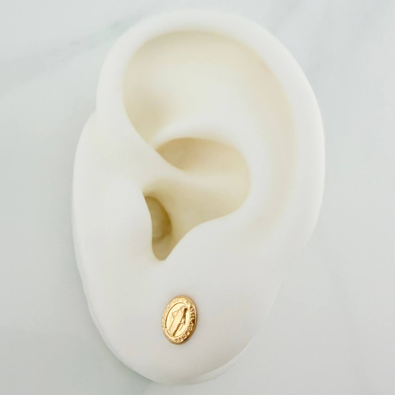 Topos Virgen Milagrosa 0.75 g / in / 8.05 mm Oro Amarillo 18K