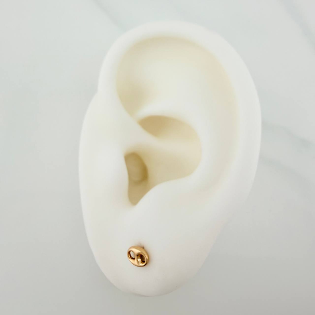 GC Stud Earrings 0.45gr / 4.24mm 18K Yellow Gold %