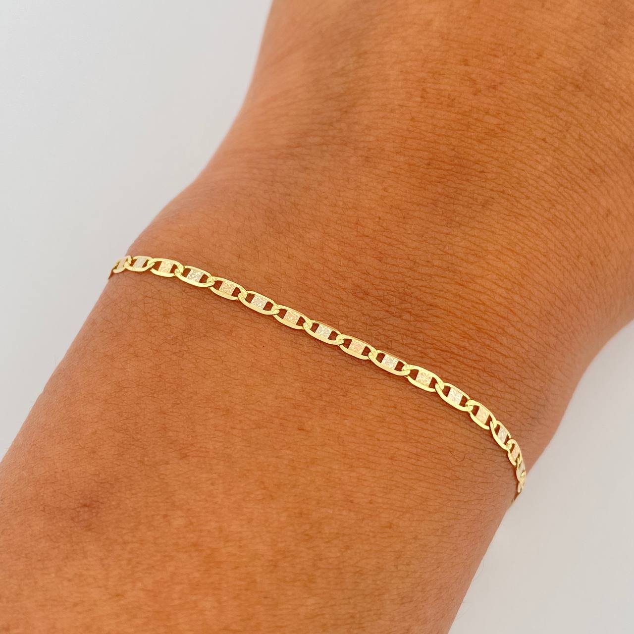 Pulso Escalera Plana 1gr / 19cm / +3 Oro 18K &