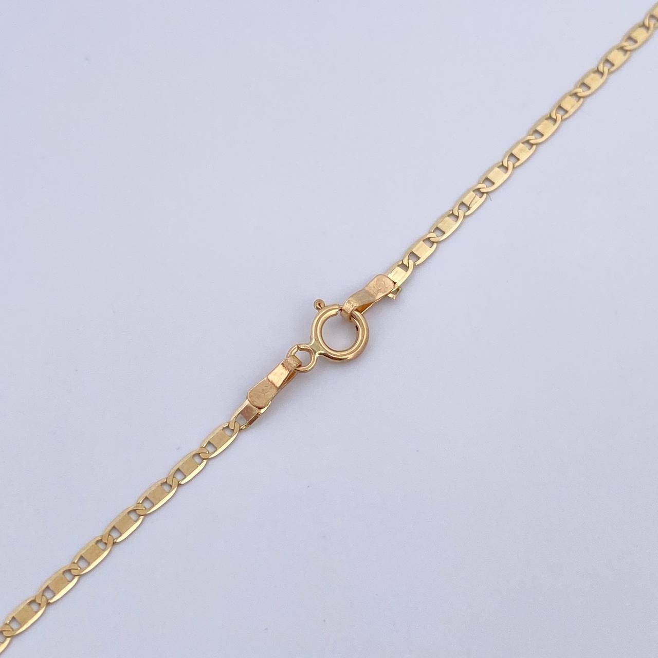 Cadena Escalera Plana 2.55gr / 60cm / 1.4mm Oro Amarillo +3 18K $