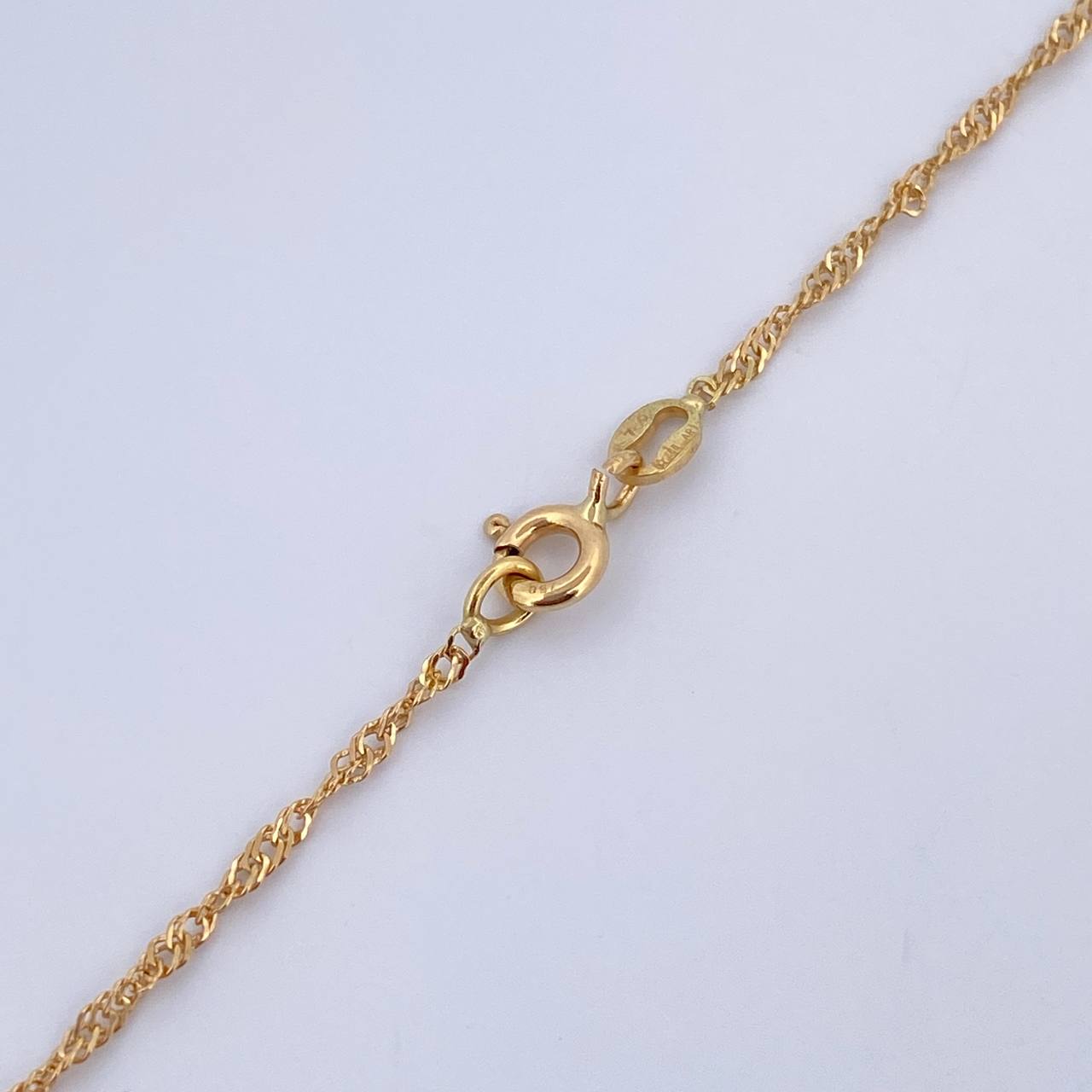Cadena Singapur 2gr / 60.2cm / +3 Oro 18K &