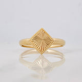 Anillo Rombo Diamantado 1.05g / T8 1/4 Oro Amarillo 18K