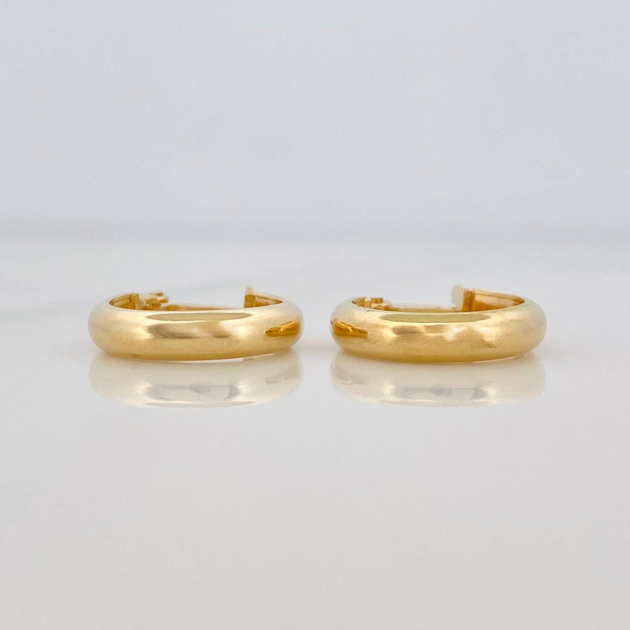 Candongas Gera 1.1g / 1/2 in Oro Amarillo 18K
