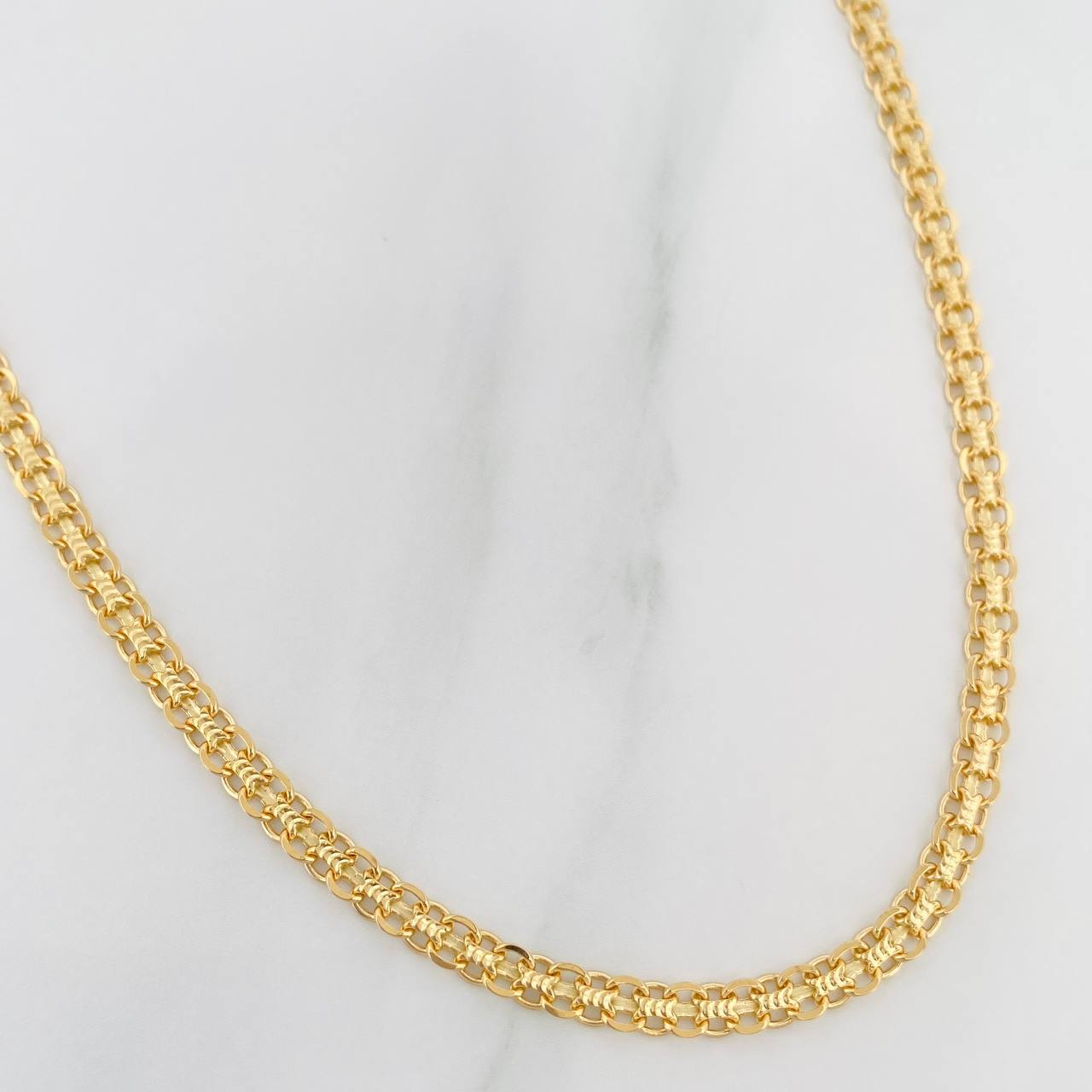 Cadena China 11.95 g / 24 in / 3 mm Oro Amarillo 18K