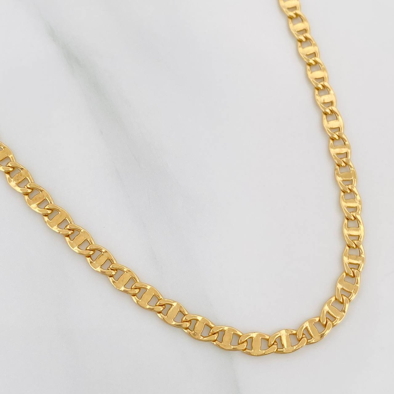 Cadena Escalera Plana 8.65 g / 24 1/2 in / 3.4 mm Oro Amarillo 18K