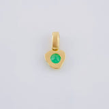 Dije Nila Esmeraldas 35Pts 0.8 g / 1 in Oro Amarillo 18K