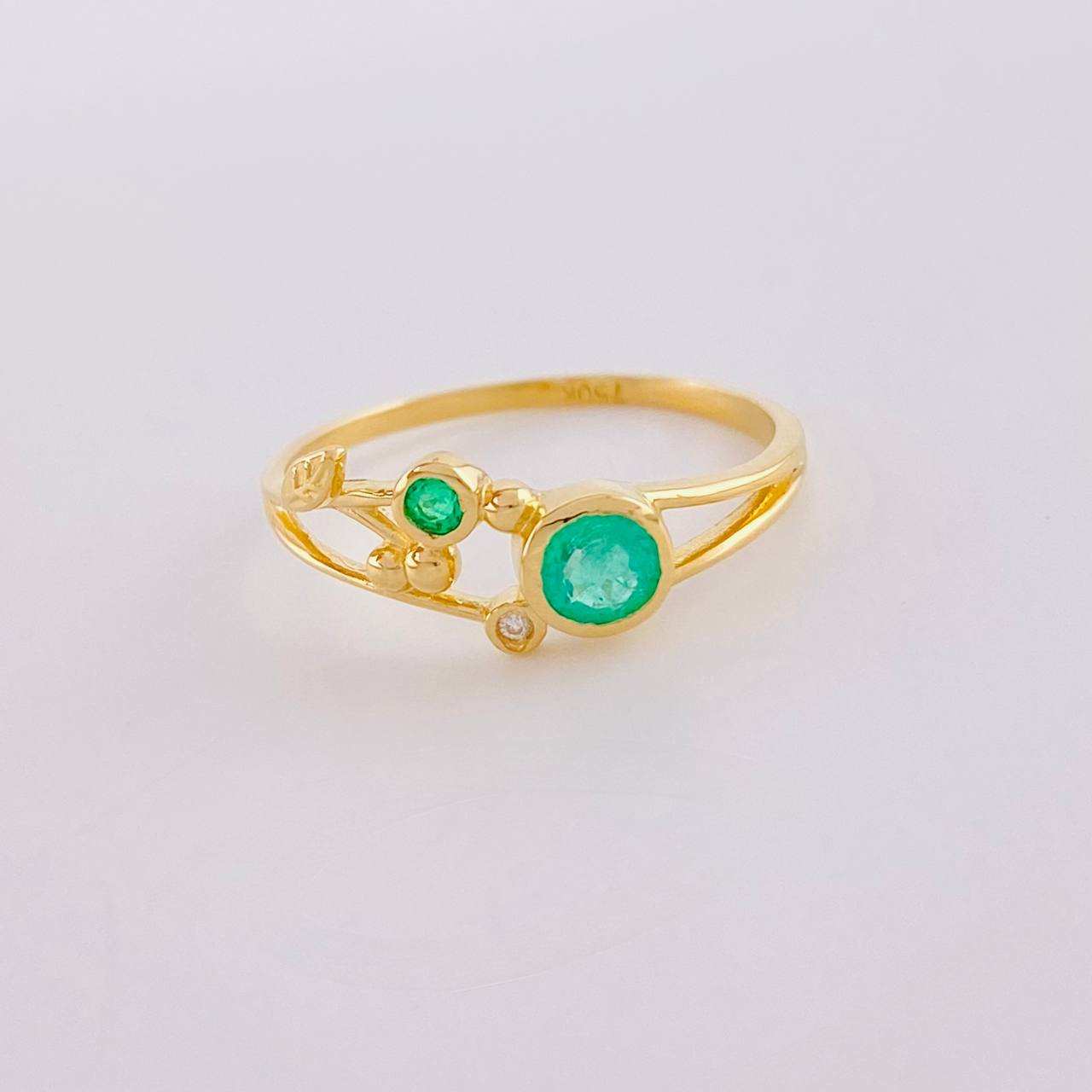 Anillo Burbujas De Muerdago Esmeraldas 20Pts 1.65 g / T6 1/2 Oro Amarillo 18K