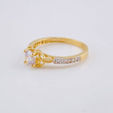 Anillo Solitario Cetro Floreado 2.15 g / T7 3/4 Dos Oros Amarillo Blanco 18K