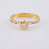 Anillo Solitario Cetro Floreado 2.8 g / T7 1/2 Dos Oros Amarillo Blanco 18K