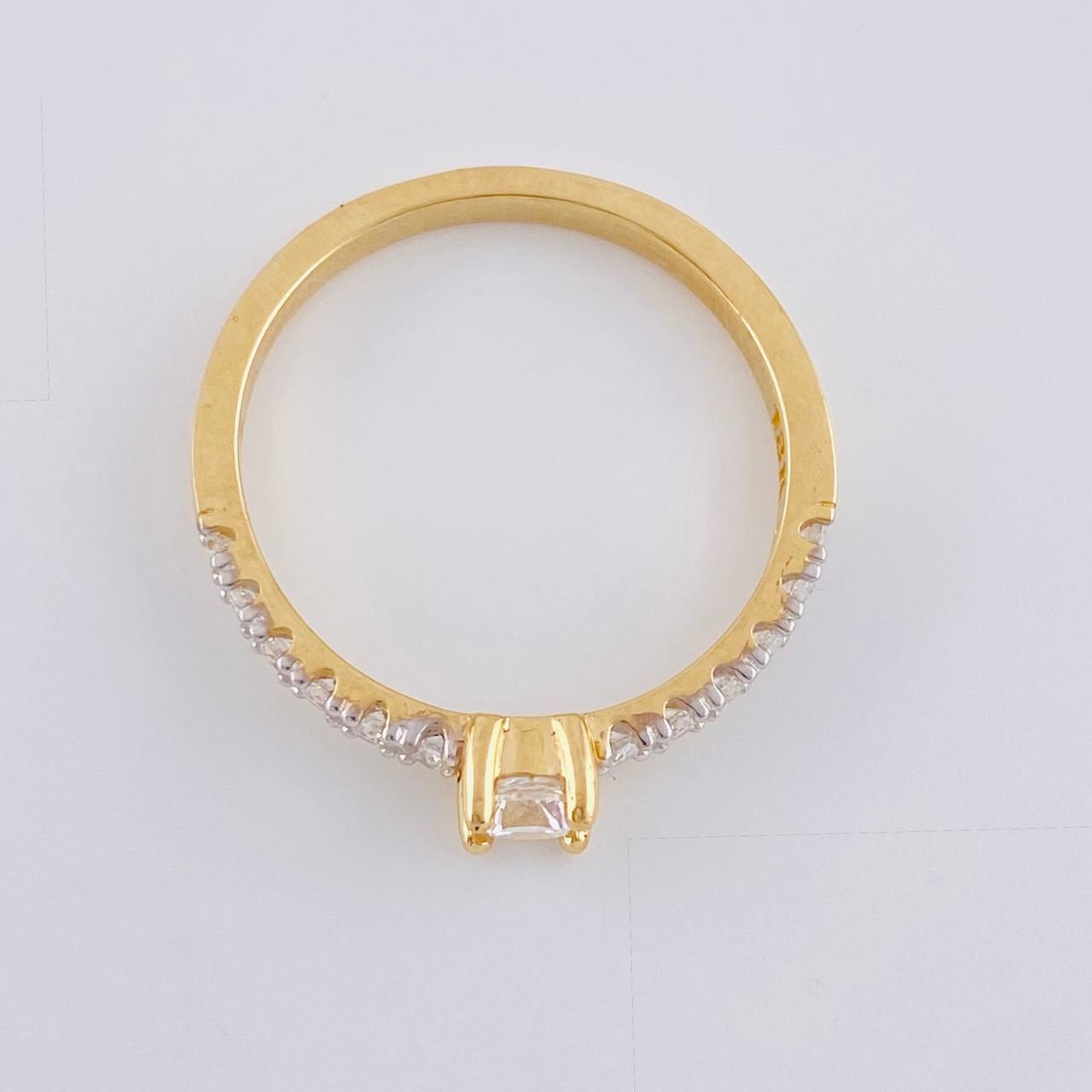 Anillo Solitario Churumbela Canasta Cuadrada 2.7 g / T8 Oro Amarillo 18K