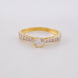Anillo Solitario Puente Carril Descendiente 2.1 g / T7 Dos Oros Amarillo Blanco 18K