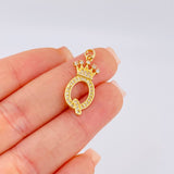 Dije Corona Letra Q 1.9gr / 1 1/4 in / Oro Amarillo 18K
