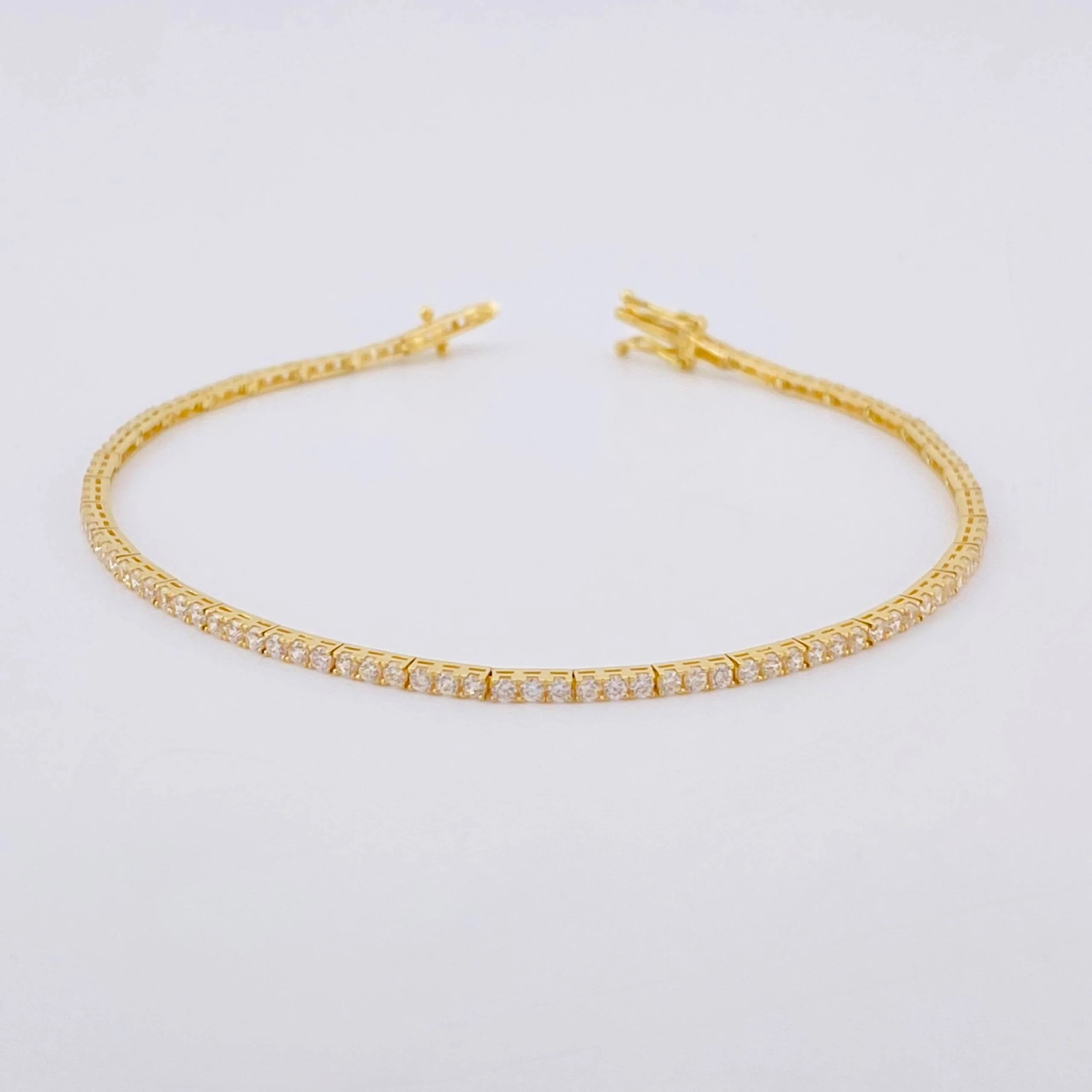 Tennis Bracelet 4g / 6 3/4 in / 1.7mm Yellow Gold 18K