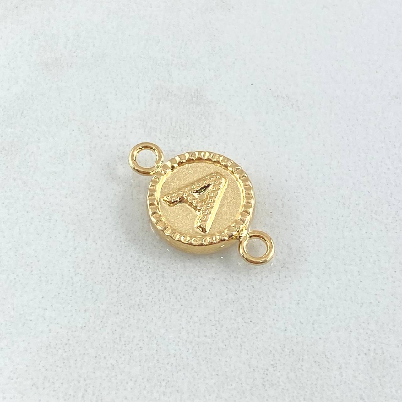Charm Letter A 0.6gr / 0.7in / Bordered Circle 18K Gold ©