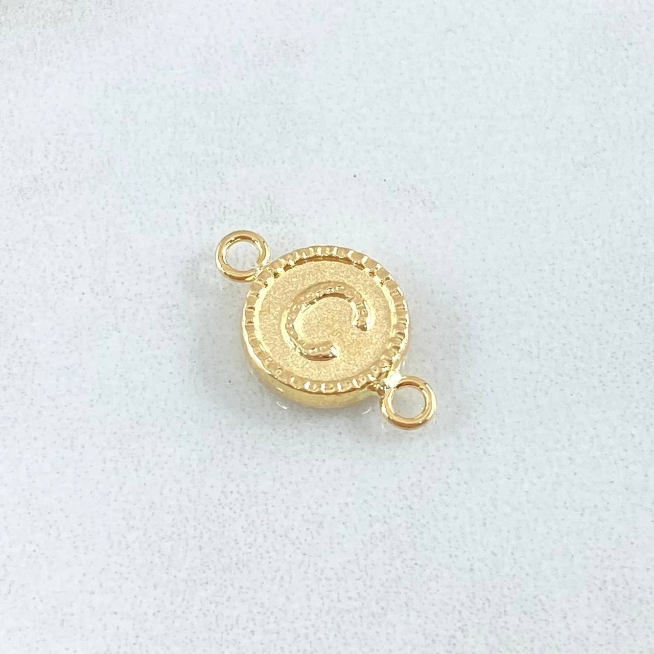 Charm Letter C 0.4gr / 0.6in / 18K Gold Border *
