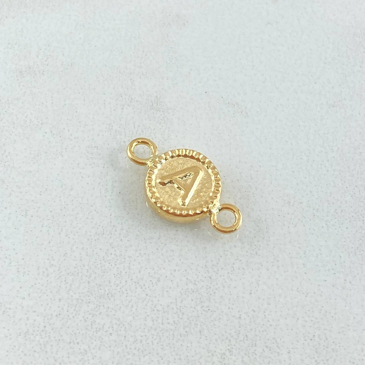 Herraje Letra A 0.65gr / 1.7cm / Oro 18K