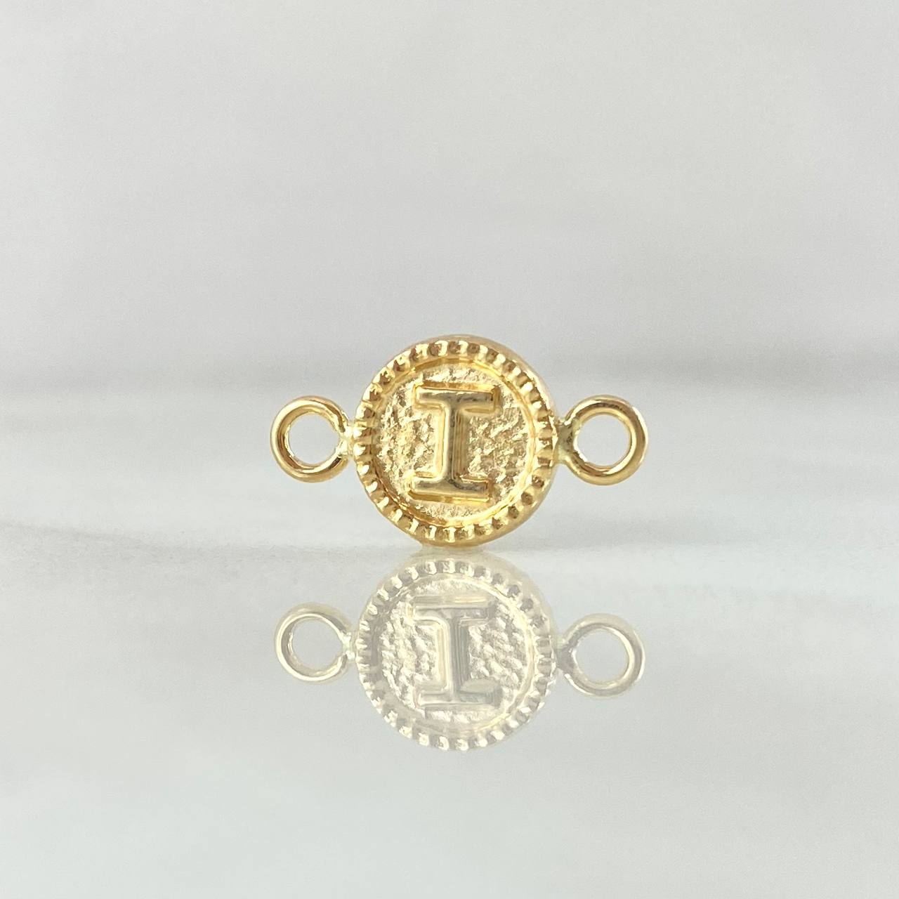 Charm Letter I 0.45gr / 0.6in / Bordered Circle 18K Gold ©