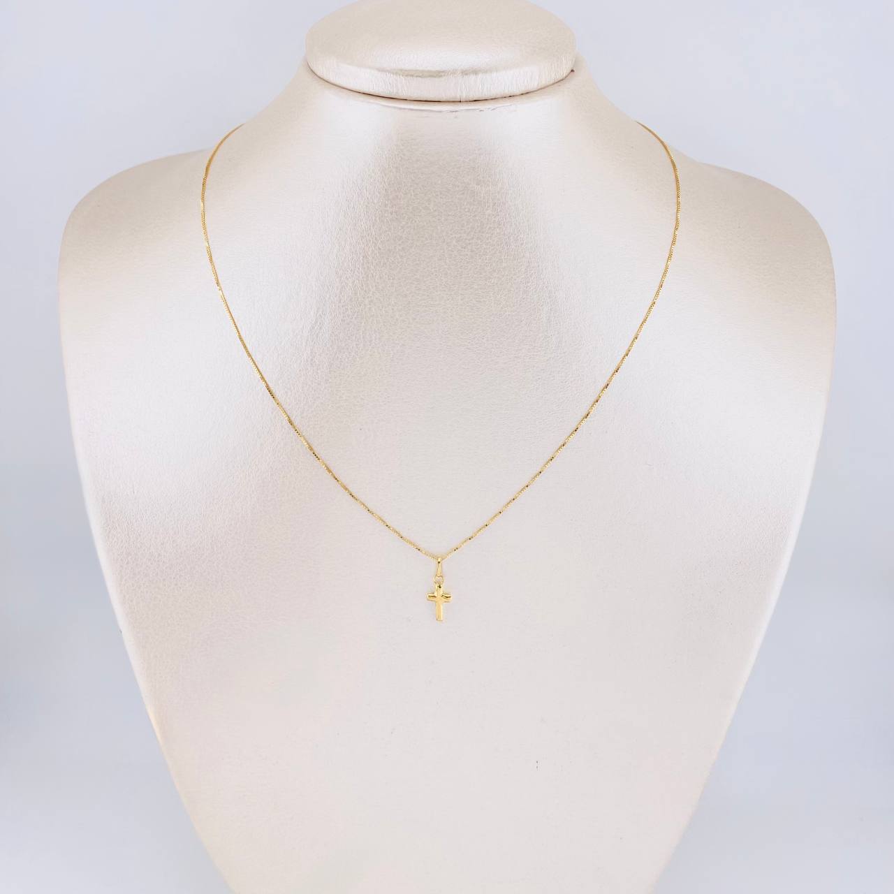 Venetian Chain + Cross Pendant / 1g / 16 in Yellow Gold 18K