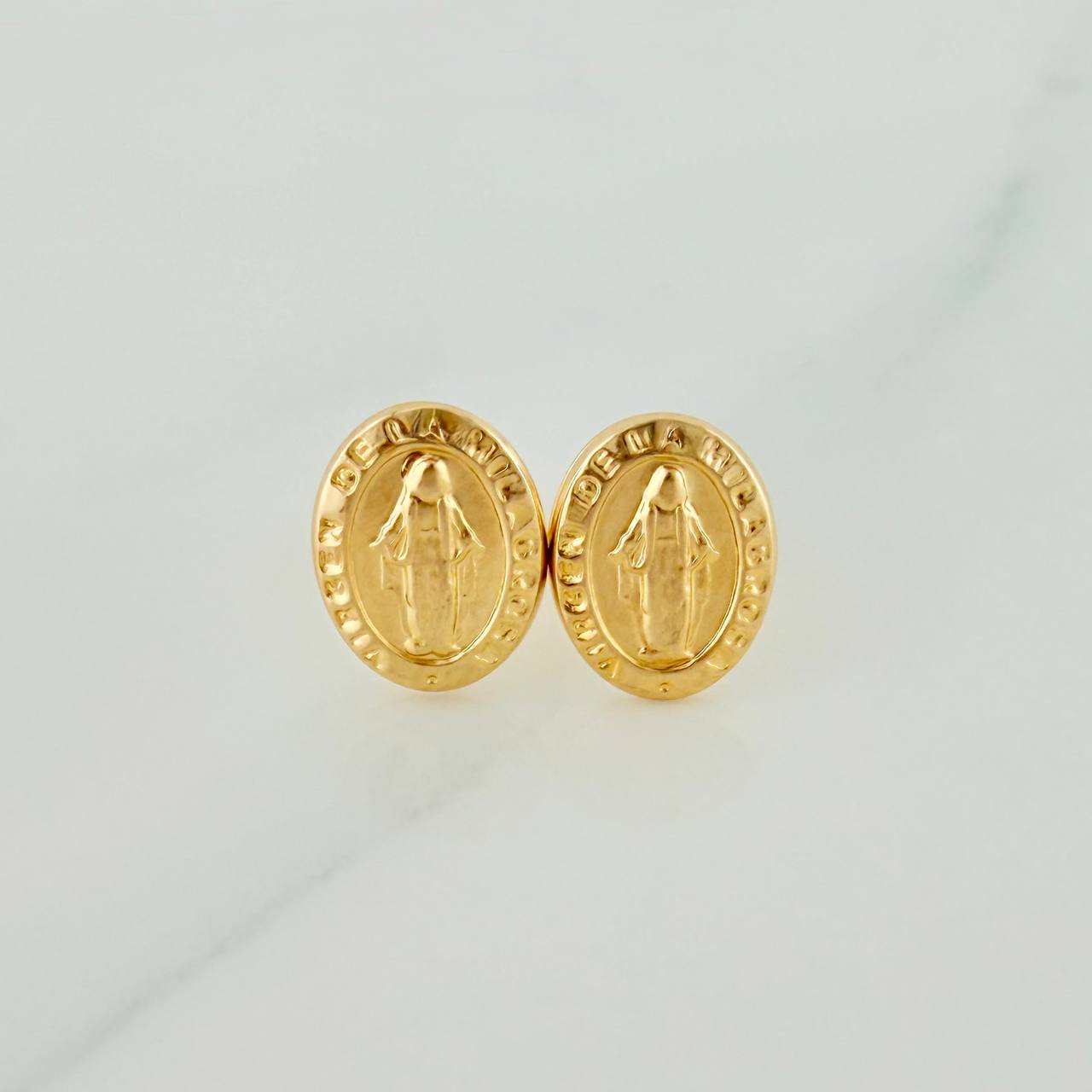 Topos Virgen Milagrosa 0.85gr / 7.5mm Oro Amarillo 18K %