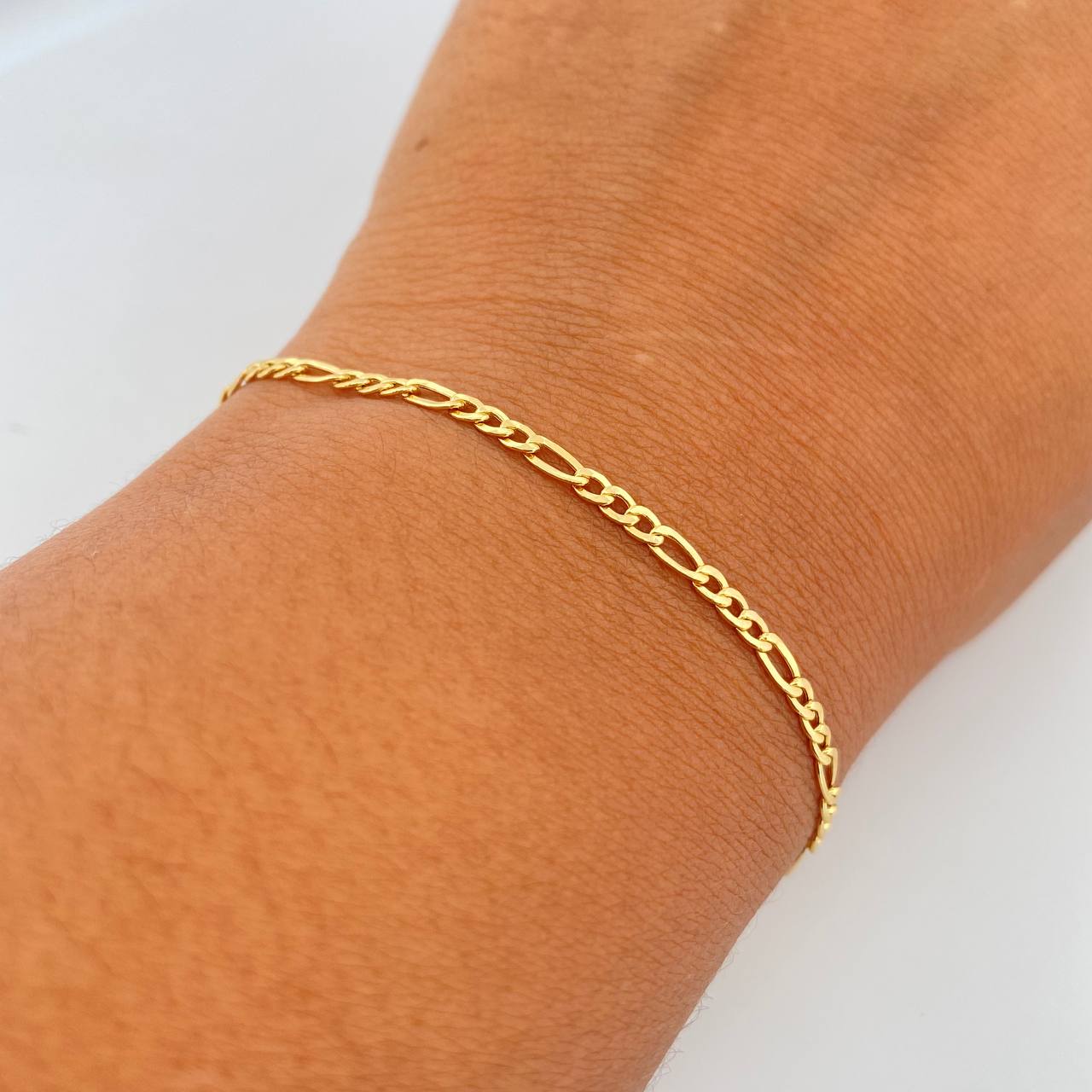 Figaro Bracelet 1.45gr / 19.2cm / 2.3mm Yellow Gold +0 18K &