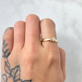 Thick Smooth Solitaire Ring 2.3gr / Size 6 3/4 / 18K Yellow Gold *