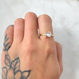 Linear Solitaire Ring 1.5gr / Size 6 / 18K Gold