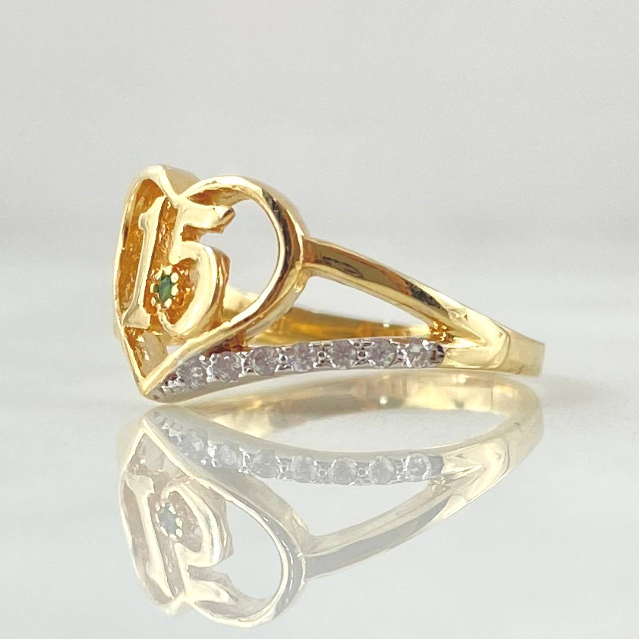 Anillo Corazon Quinces 3gr / T4 1/4 / Oro Amarillo 18K ©