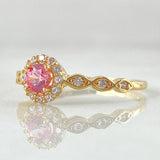 Solitaire Halo Flower Eyes Ring 1.95gr / Size 7 1/2 / 18K Yellow Gold ©