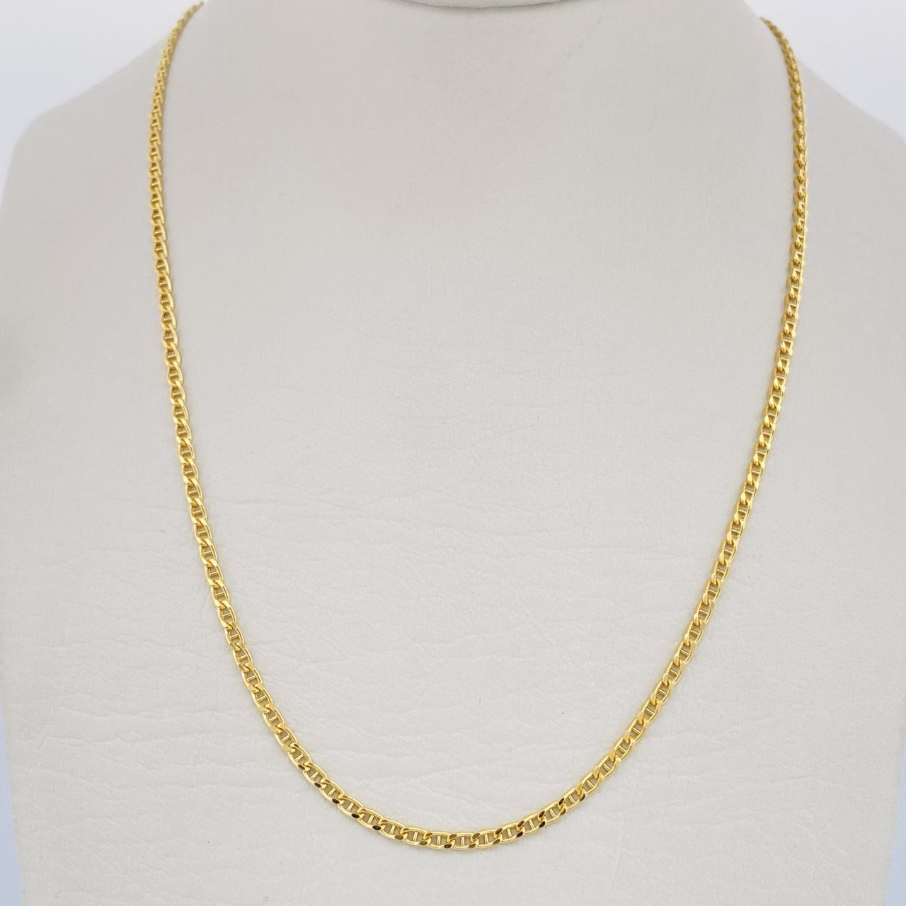 Flat Mariner Chain 2.5gr / 23.6in / 18K Gold +3 $