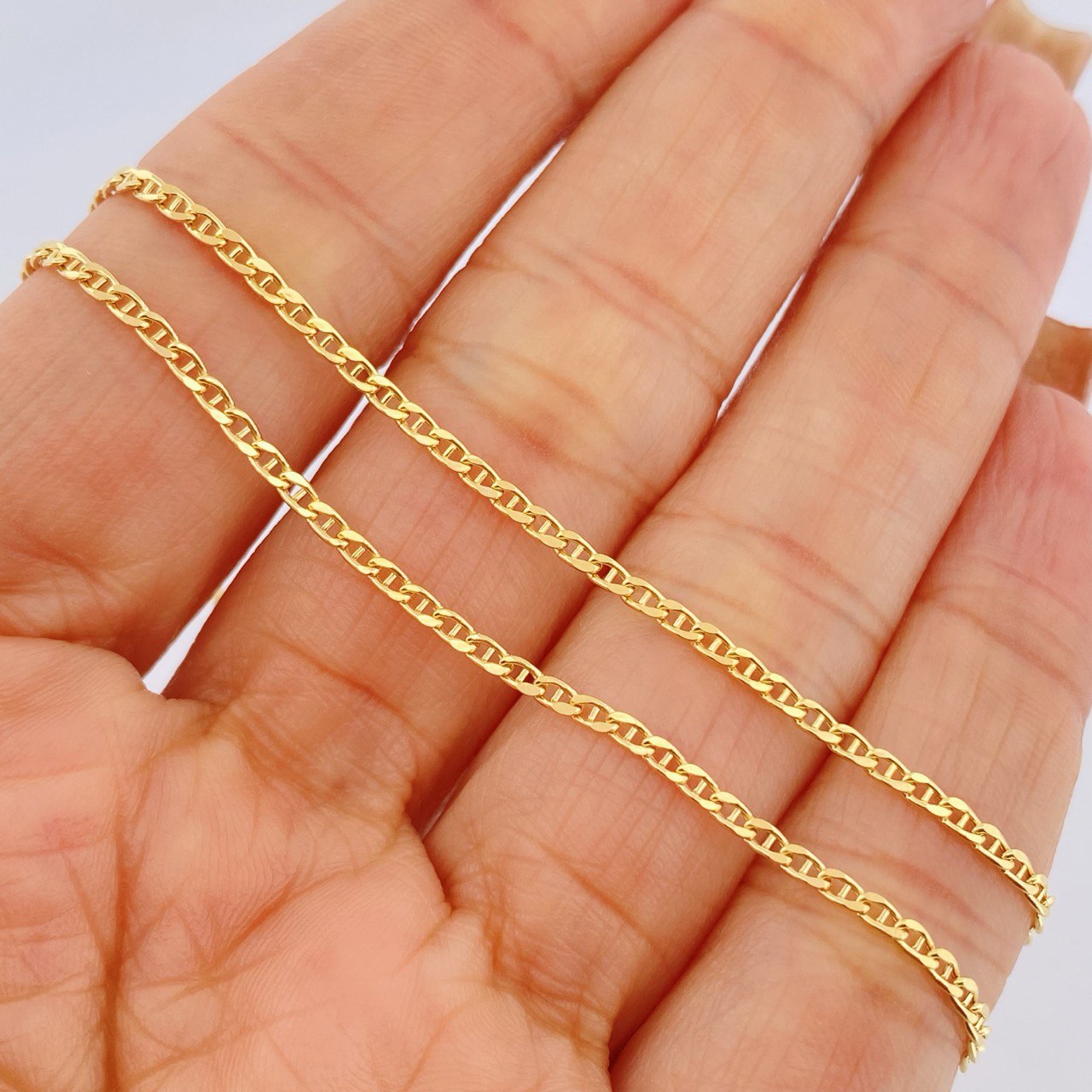 Flat Mariner Chain 2.5gr / 23.6in / 18K Gold +3 $