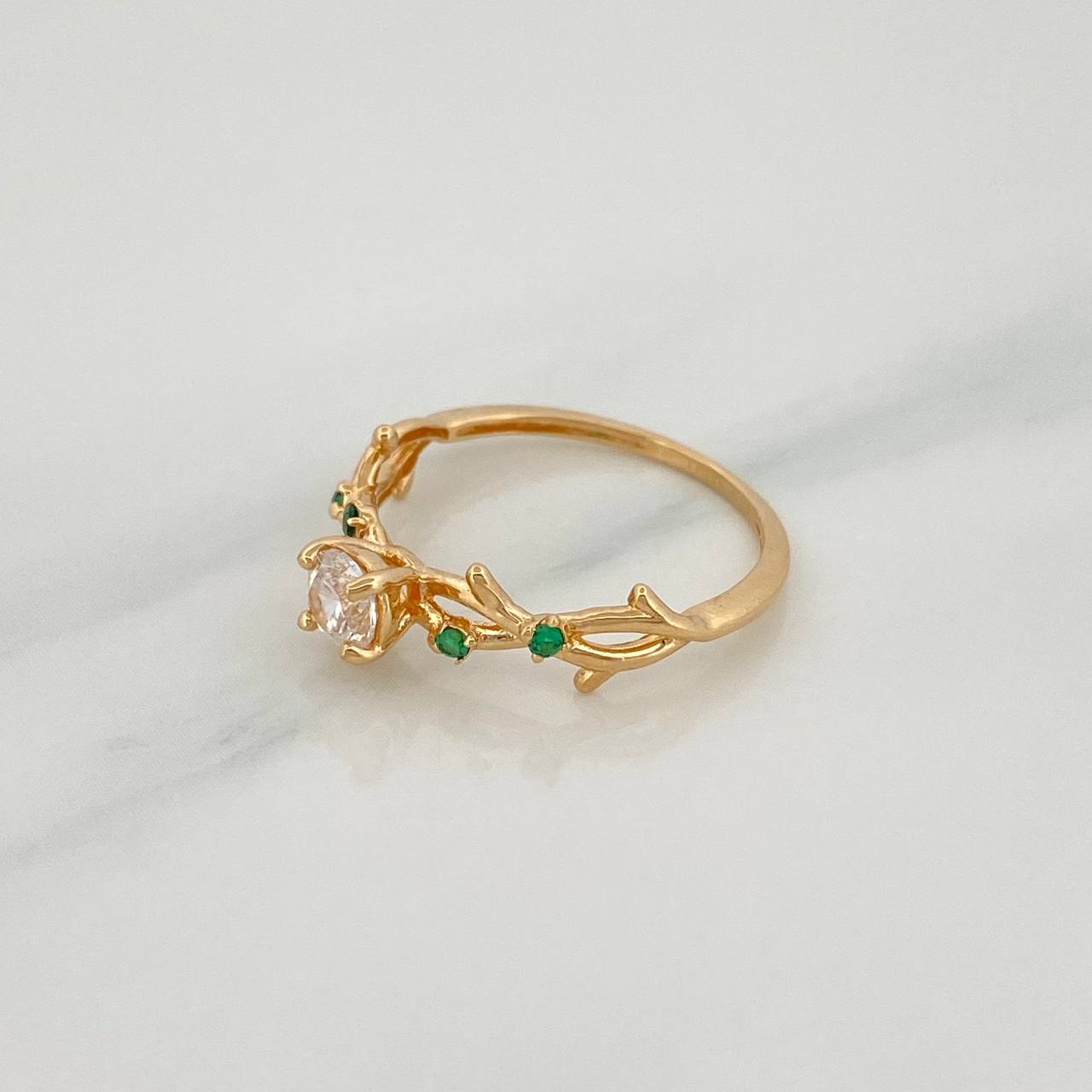 Solitaire Ring with Crossed Lines 1.8 g / T6 1/2 Yellow Gold 18K