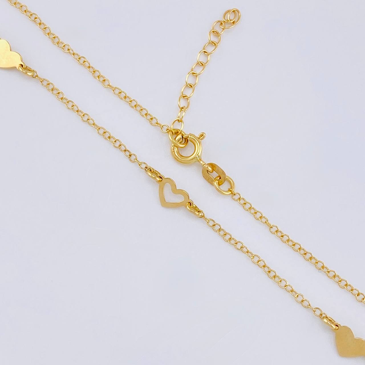 Cadena Aro Seguido Trio Silueta De Corazones 2.15 g / 17 1/4 in / 1.05 mm Oro Amarillo 18K