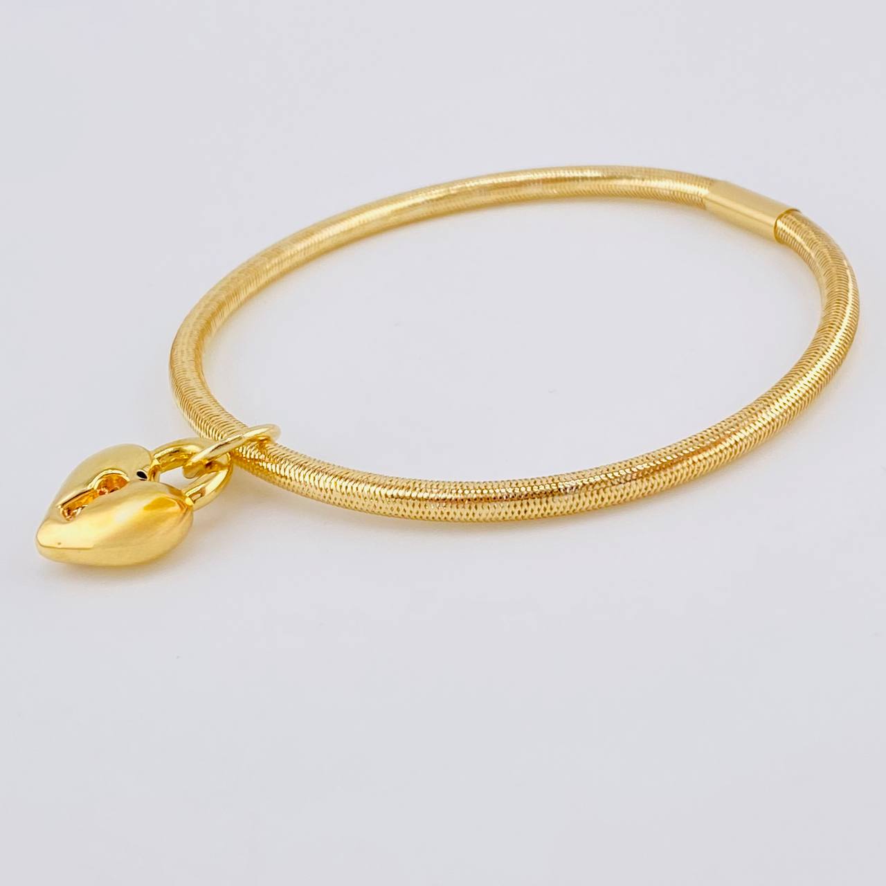 Pulso Flex Candado Corazón 2.6 g / 7 1/4 in / 3 mm Oro Amarillo 18K