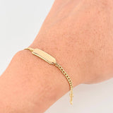 Pulso Cubano Octagonal Curva 2.1gr / 5 1/2 in / 2.3mm Oro Amarillo +1 18K *