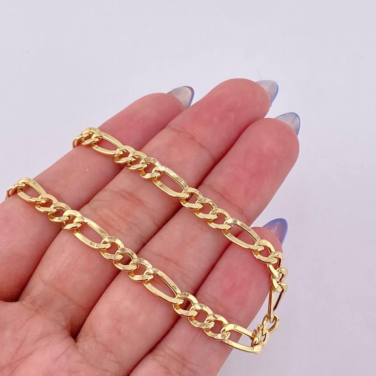 Pulso Figaro 4.65gr / 7 3/4 in / 5.2mm Oro Amarillo +1 18K ©