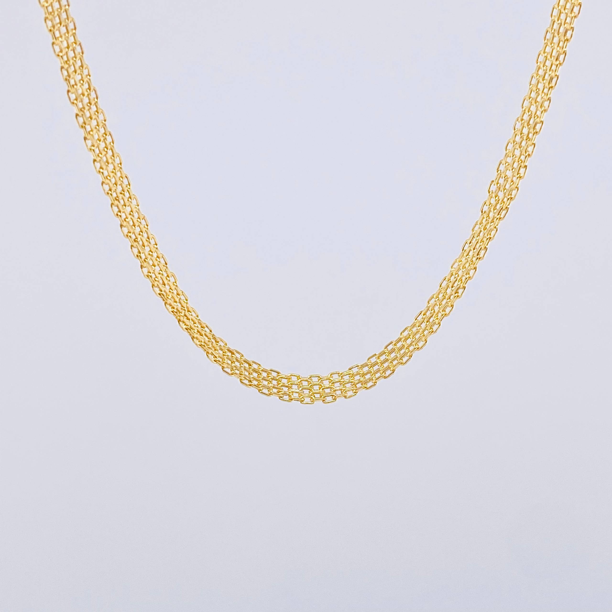 Cadena China 12 gr / 23 1/2 in / 5.85mm Oro Amarillo +1 18K *