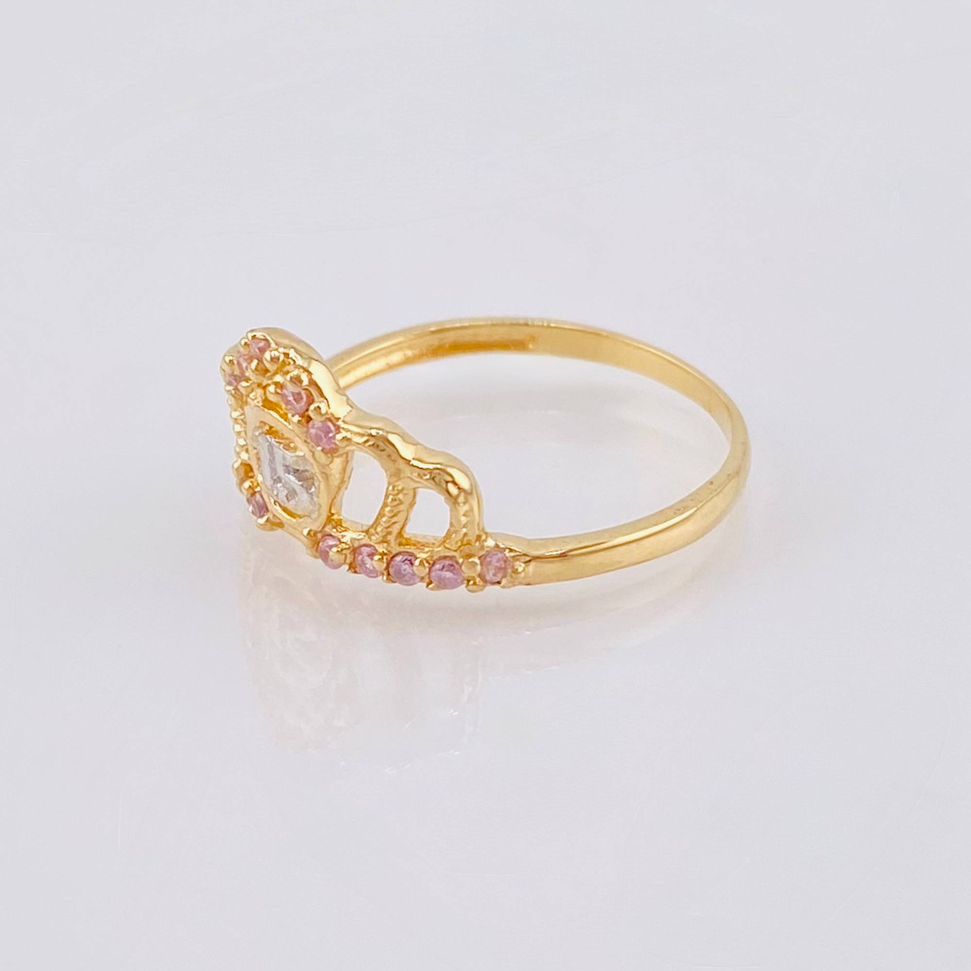 Ring 15'S 1.9gr / T6 1/4 / 18K Yellow Gold ©