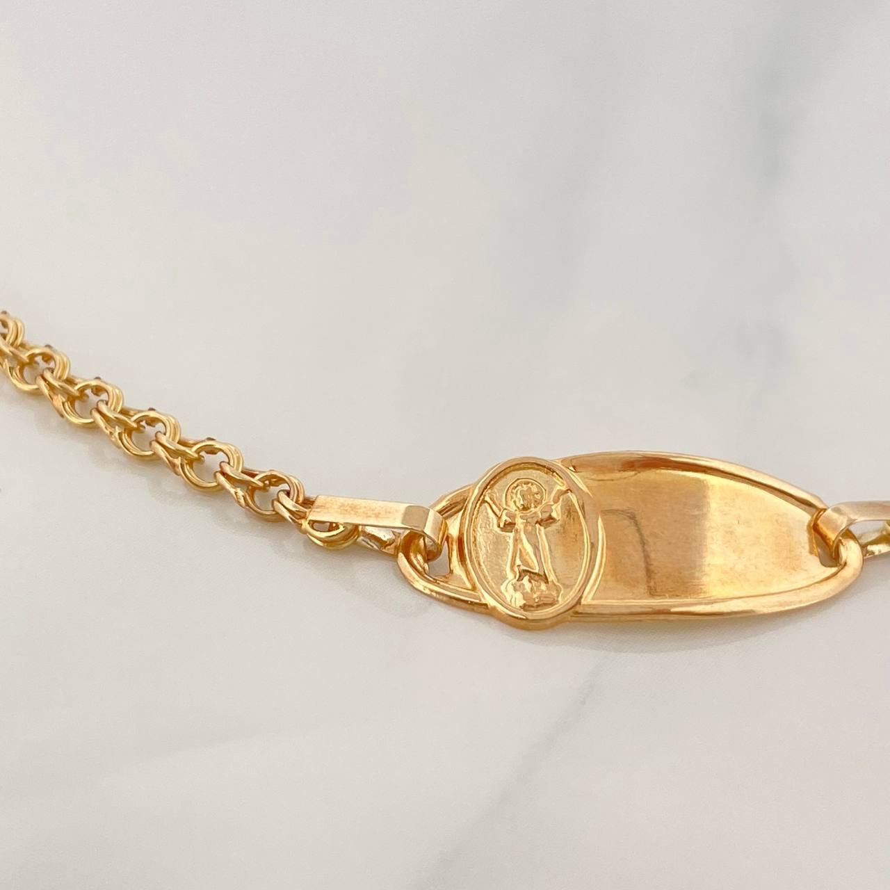 Bracelet Baby Oval Plate Divine Child 2.1 g / 5 1/4 in / 3 mm Yellow Gold 18K