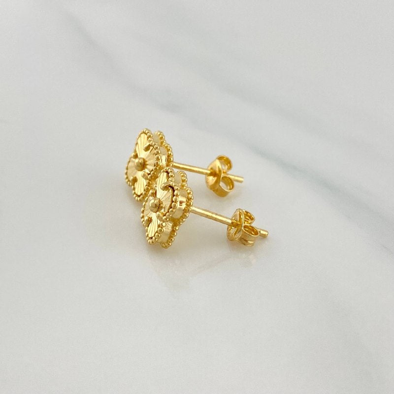Clover Stud Earrings 2.1 g / in 18K Yellow Gold