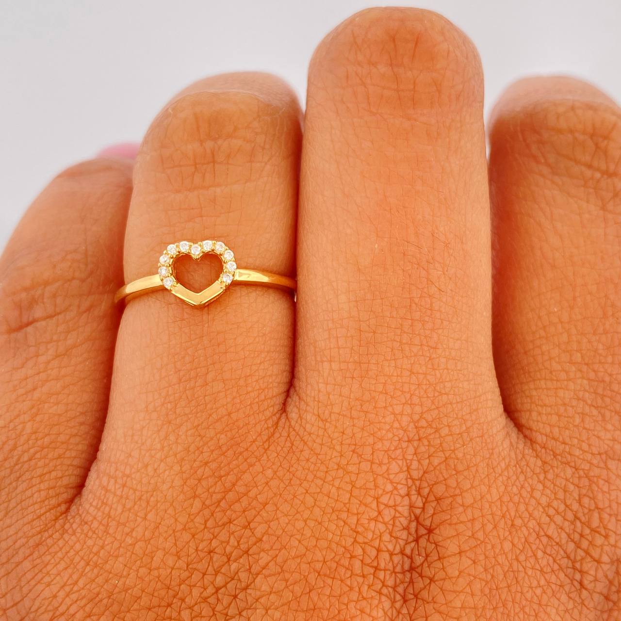 Anillo Silueta Corazon 1.65gr / T4 3/4 / Oro Amarillo 18K %