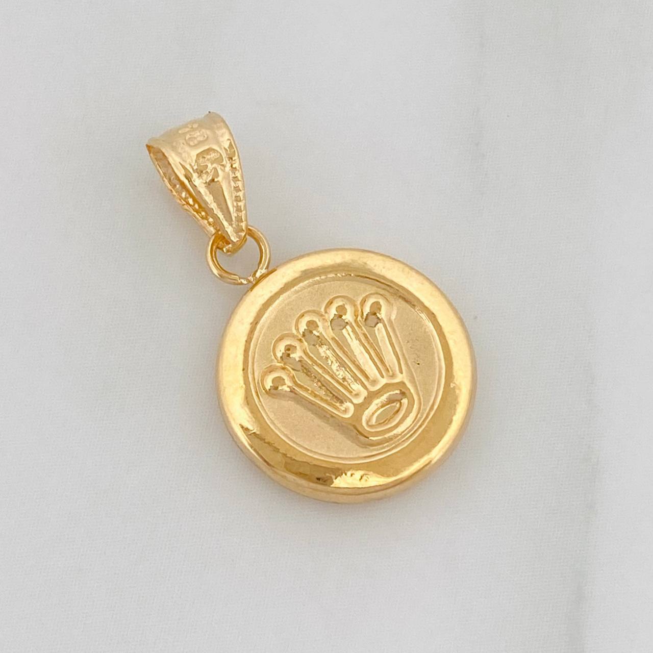 Dije Corona 0.85g / 3/4 in Oro Amarillo 18K