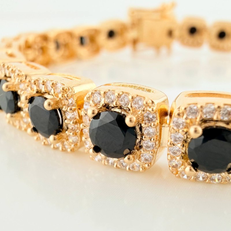 Tennis Bracelet 25.05 g / 7 1/2 in / 6.8 mm 18K Yellow Gold