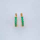 Dense Emerald Hoop Earrings 1.6gr / 0.5in / 18K Gold +
