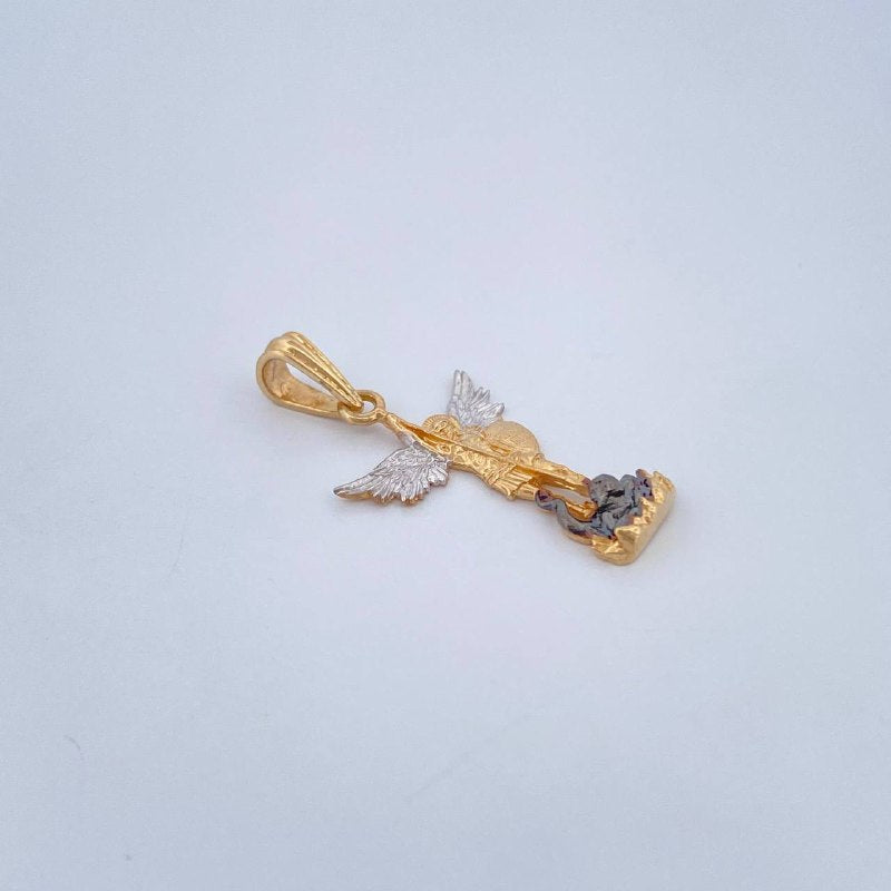 San Miguel Pendant 1.8gr / 1.1in / Three 18K Golds $
