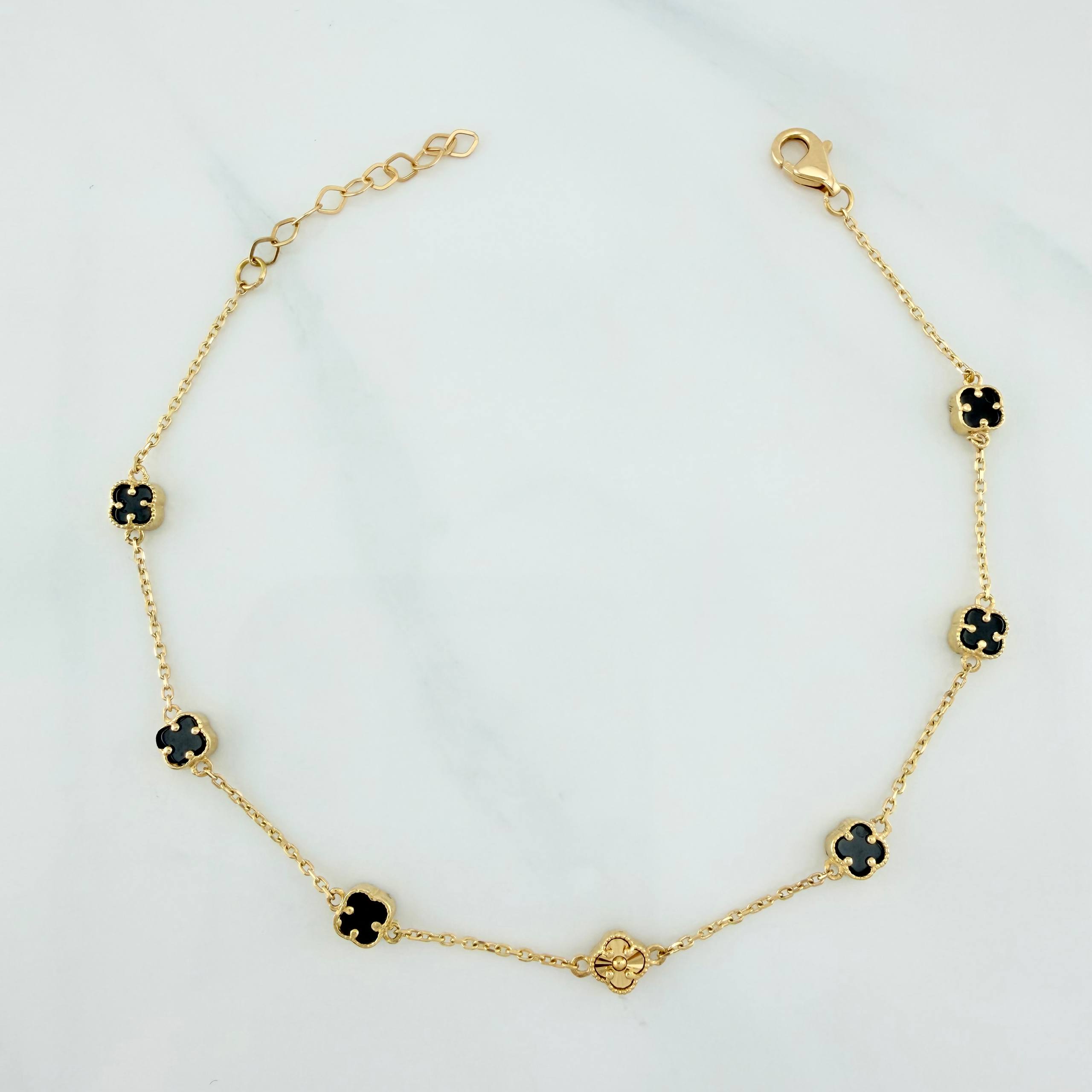 Clover Bracelet Classic Link 3.2 g / 8 1/2 in / 4 mm Yellow Gold 18K