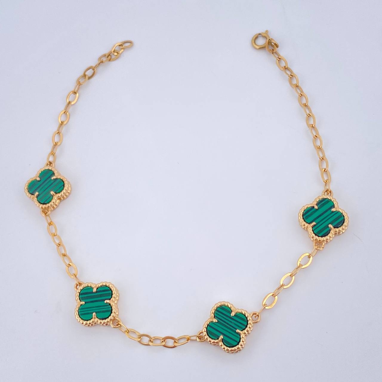 Clover Bracelet Classic Link 5.2gr / 7 1/2 in / 18K Gold $