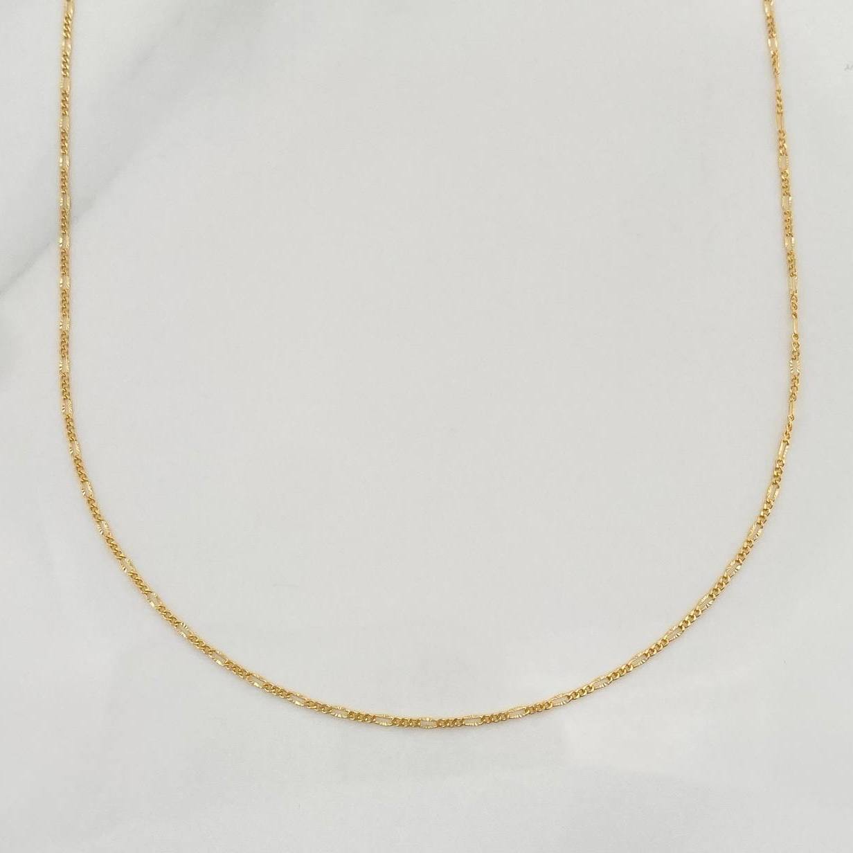 Figaro Chain Diamond Cut 1.1 g / 17 3/4 in / 0.9 mm 18K Yellow Gold